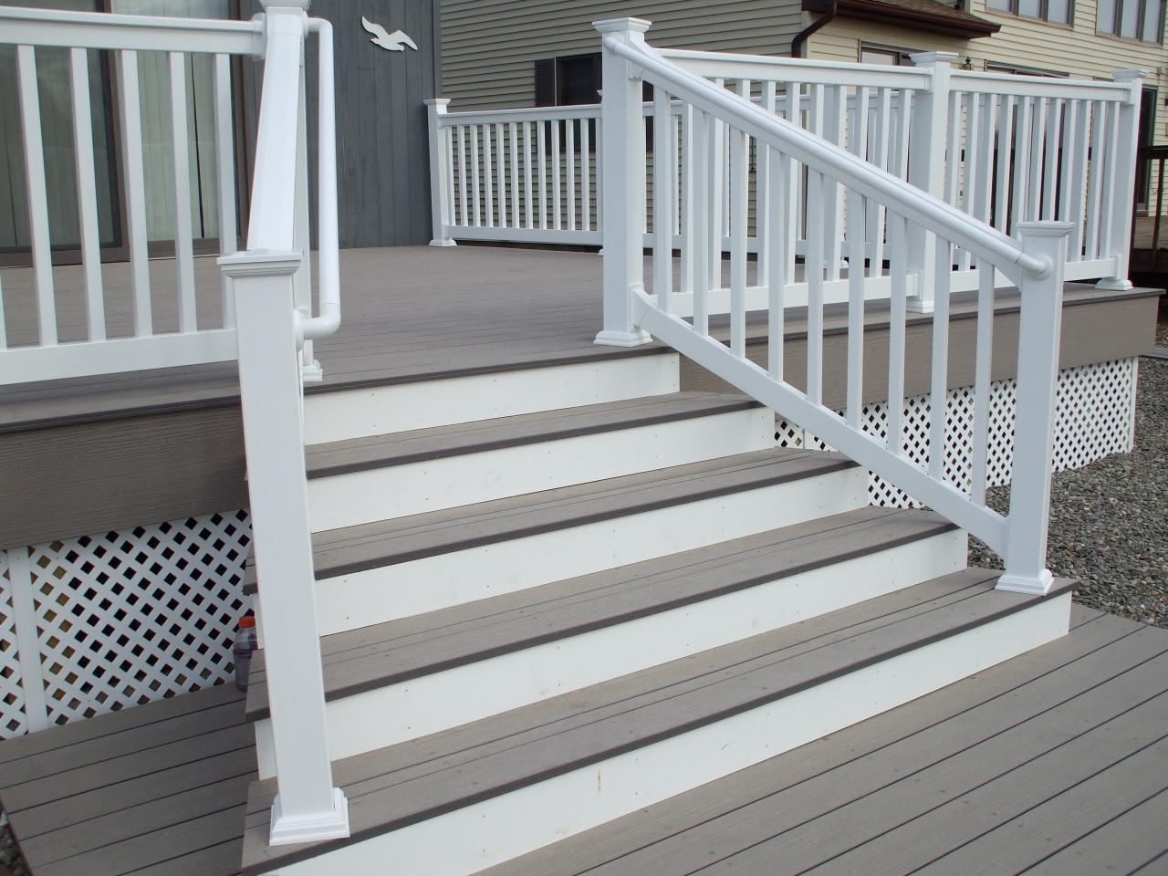 paint deck rails white